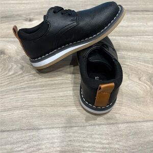 Toddler black dress shoes